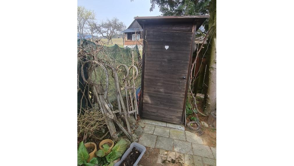 Malebná chalupa na predaj na Hriňovských Lazoch, Hriňová- Snohy