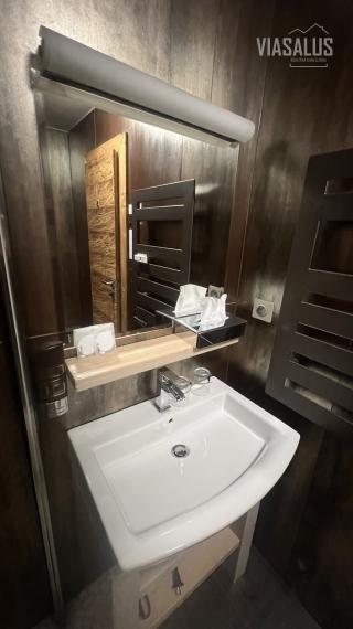 Ponúkame na predaj apartmán vo Vysokých Tatrách v Tatranskej Lomnici