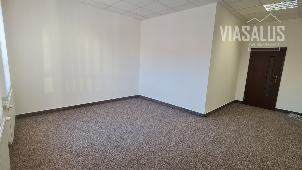 KANCELÁRIA NA PRENÁJOM - NÁM. SV. EGÍDIA_ENERGIE V CENE