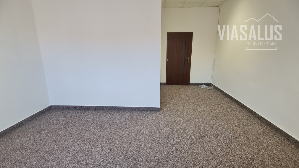 KANCELÁRIA NA PRENÁJOM - NÁM. SV. EGÍDIA_ENERGIE V CENE