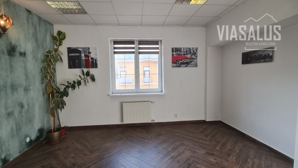 KANCELÁRIA NA PRENÁJOM - NÁM. SV. EGÍDIA_ENERGIE V CENE