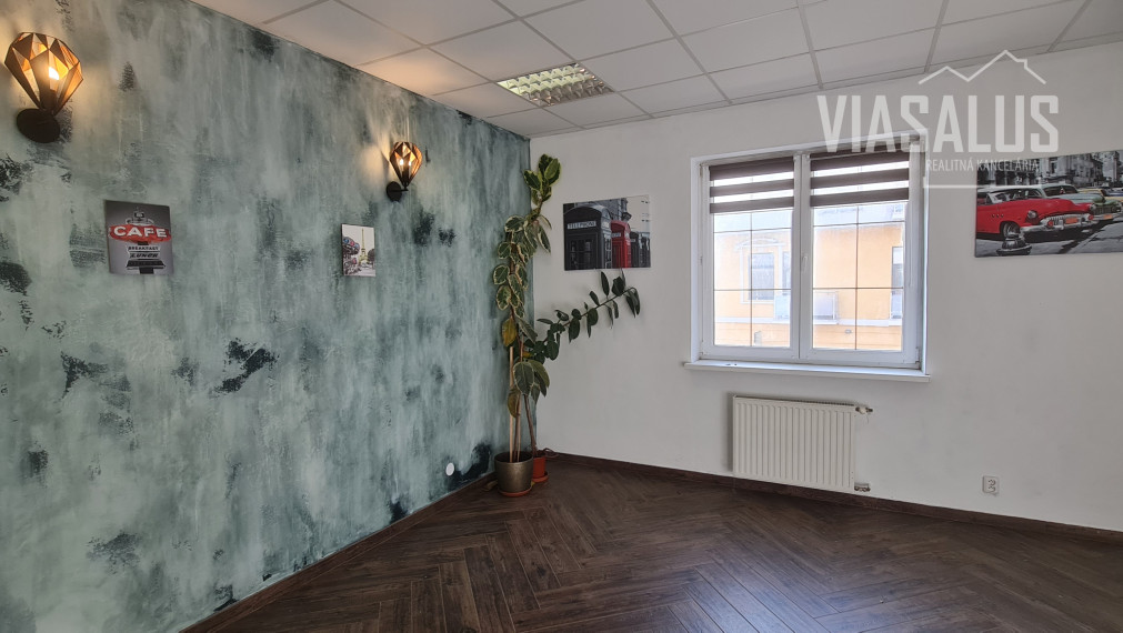 KANCELÁRIA NA PRENÁJOM - NÁM. SV. EGÍDIA_ENERGIE V CENE