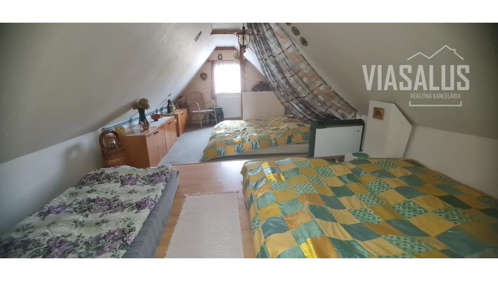 Malebná chalupa na predaj na Hriňovských Lazoch, Hriňová- Snohy