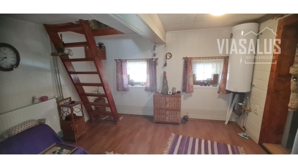 Malebná chalupa na predaj na Hriňovských Lazoch, Hriňová- Snohy