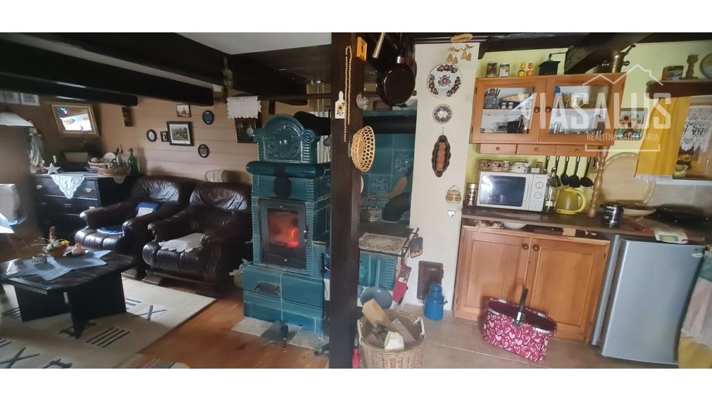 Malebná chalupa na predaj na Hriňovských Lazoch, Hriňová- Snohy