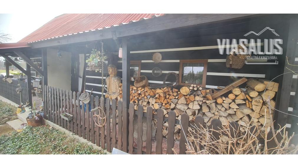 Malebná chalupa na predaj na Hriňovských Lazoch, Hriňová- Snohy