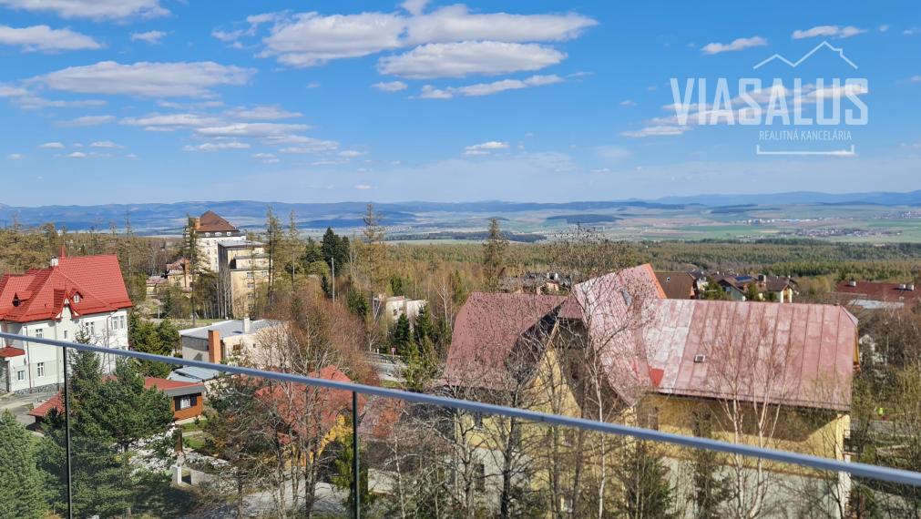 Ponúkame na predaj 3-izbový apartmán v apartmánovom dome Bernard v centre Vysokých Tatier – v Novom Smokovci