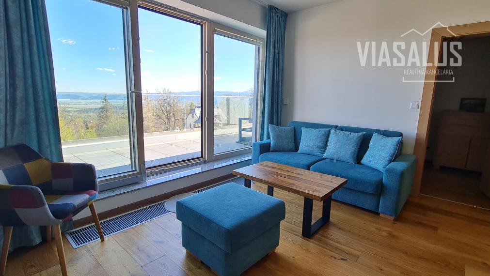 Ponúkame na predaj 3-izbový apartmán v apartmánovom dome Bernard v centre Vysokých Tatier – v Novom Smokovci