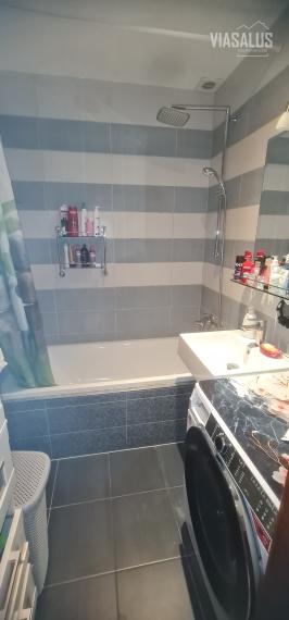 Na predaj zariadený 3-izb byt s balkónom po rekonštrukcii