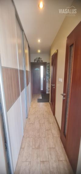 Na predaj zariadený 3-izb byt s balkónom po rekonštrukcii