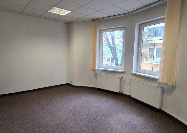 NA PRENÁJOM KANCELÁRSKY PRIESTOR NA NÁM. SV. EGÍDIA V POPRADE