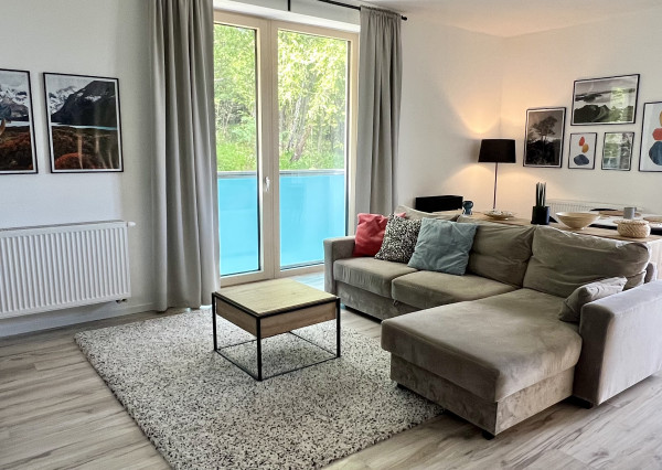 Ponúkame na predaj 2-izbový apartmán v apartmánovom dome Bernard v centre Vysokých Tatier – v Novom Smokovci