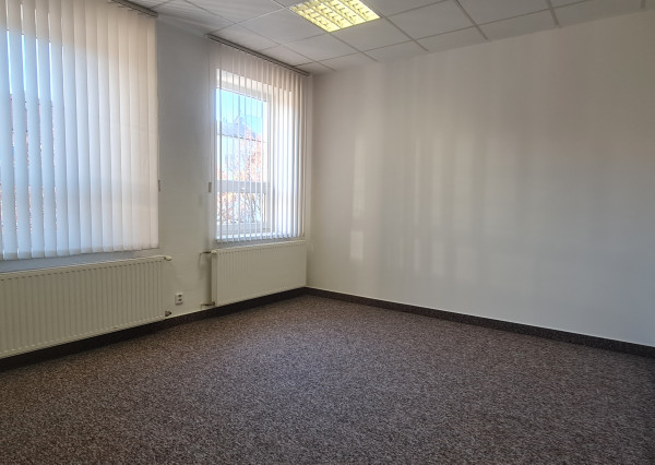 KANCELÁRIA NA PRENÁJOM - NÁM. SV. EGÍDIA_ENERGIE V CENE