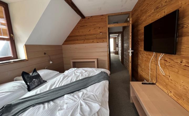 Ponúkame na predaj apartmán vo Vysokých Tatrách- Tatranskej Lomnici - fotografia 12