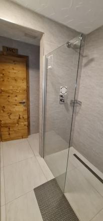 Ponúkame na predaj apartmán vo Vysokých Tatrách- Tatranskej Lomnici - fotografia 32