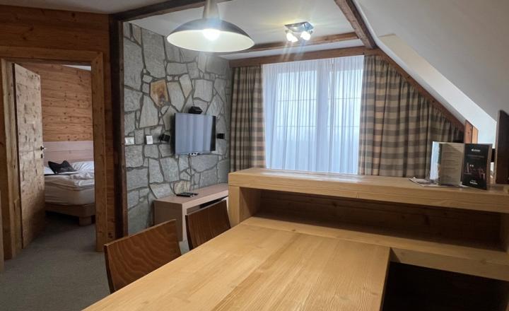 Na predaj apartmán v Tatranskej Lomnici- Vysoké Tatry - fotografia 9