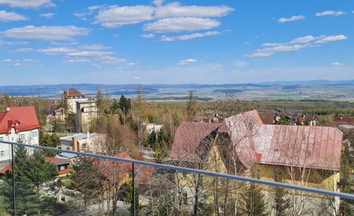 Ponúkame na predaj 3-izbový apartmán v apartmánovom dome Bernard v centre Vysokých Tatier – v Novom Smokovci - fotografia 11